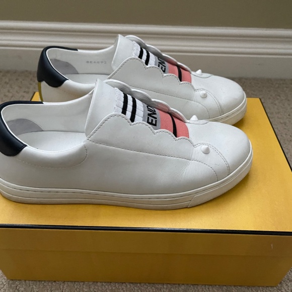 Fendi White and Pink Sneakers - Picture 2 of 2